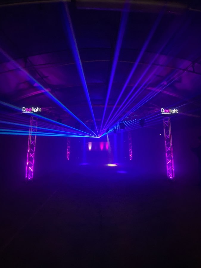 Prestation Dj haut de gamme : mariage, bal, séminaire | Deelight Evolution